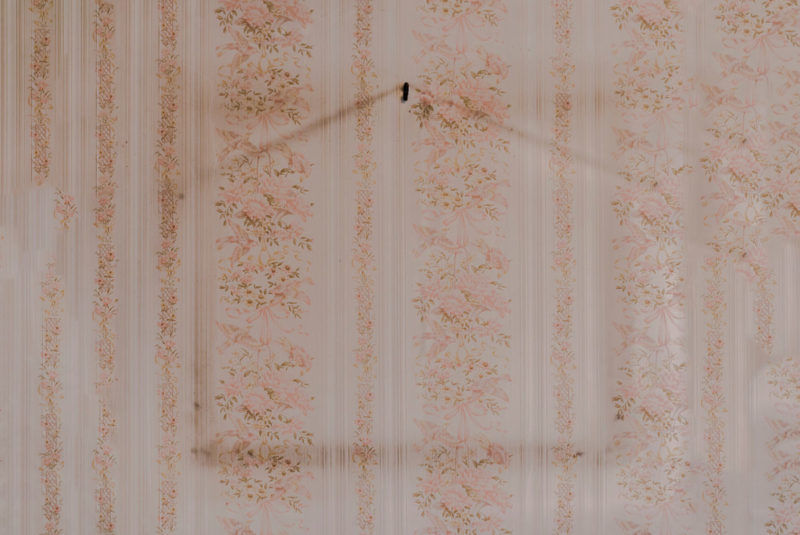 outline of house on wallpaper